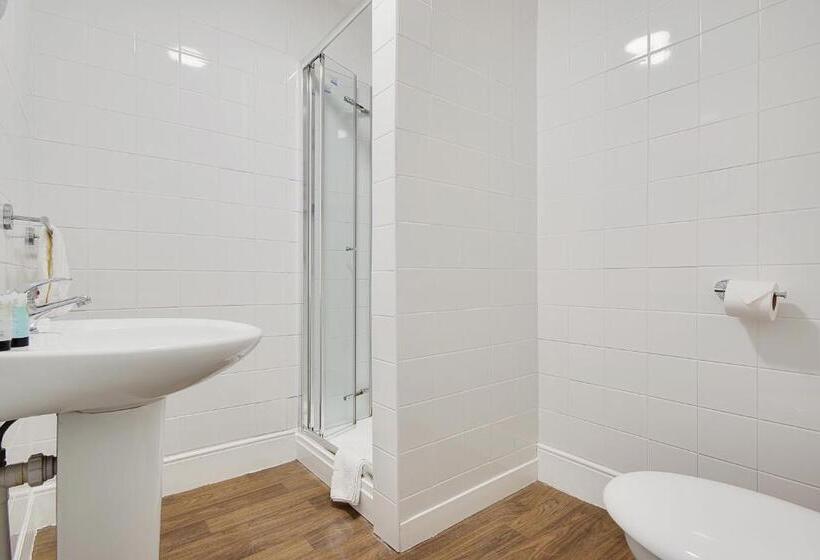 فندق Azure Beach