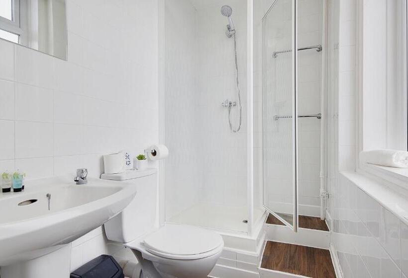 فندق Azure Beach