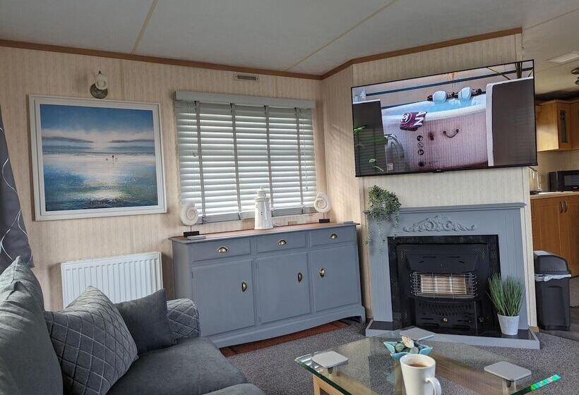 Отель Beach House   Dog Friendly, Anderby Creek