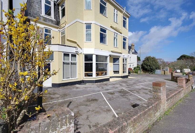 فندق Azure Beach