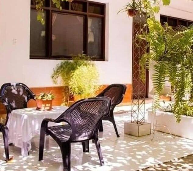هتل Hostal Bolivia En Yacuiba
