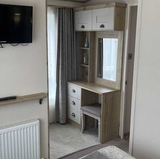 בית מלון כפרי Immaculate 3 Bed Lodge In Out Rawcliffe