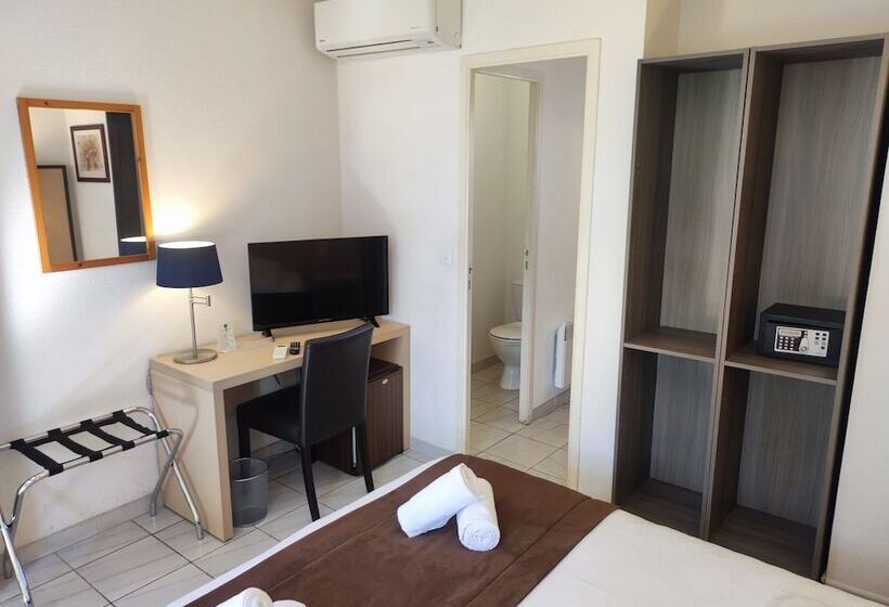 호텔 Hôtel Et Appart Hôtel Le Relais Du Val D Orbieu