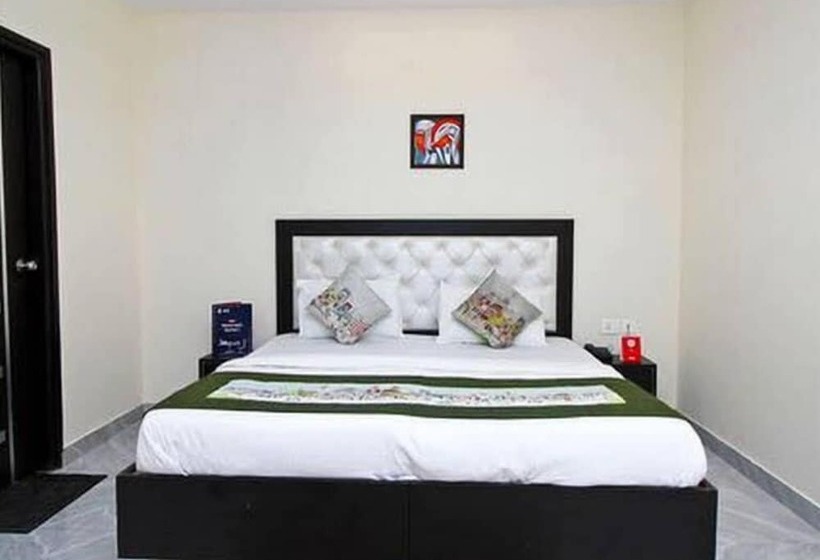 Fabhotel Mascot Treo