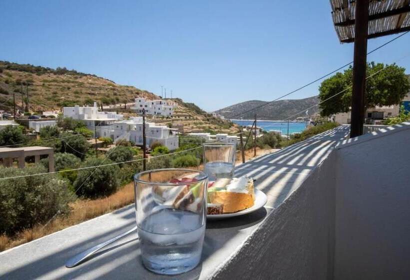 בית מלון כפרי Rita Rooms