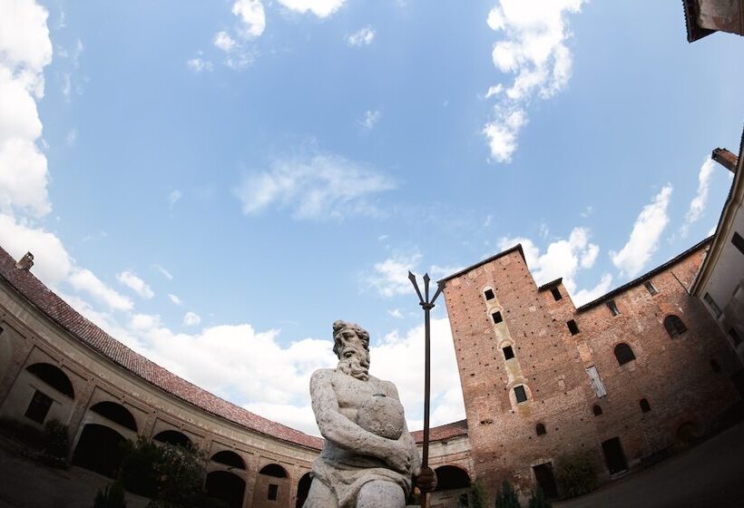 Сельский отель Agriturismo Castello Beccaria