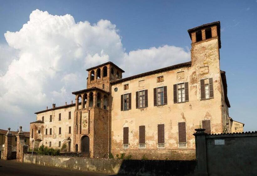 Сельский отель Agriturismo Castello Beccaria