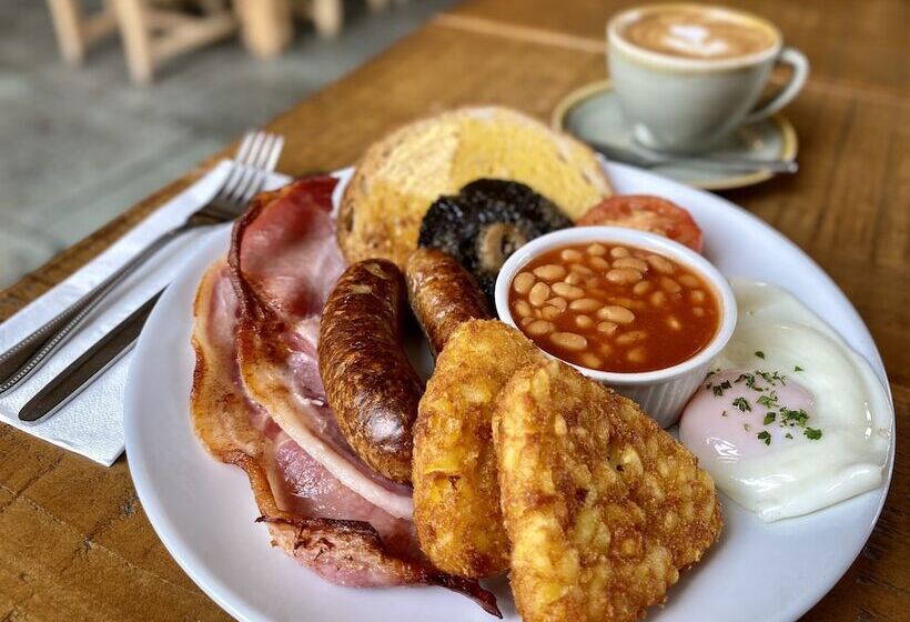 田舎風ホテル Nine Yards Farrington S Family Glamping