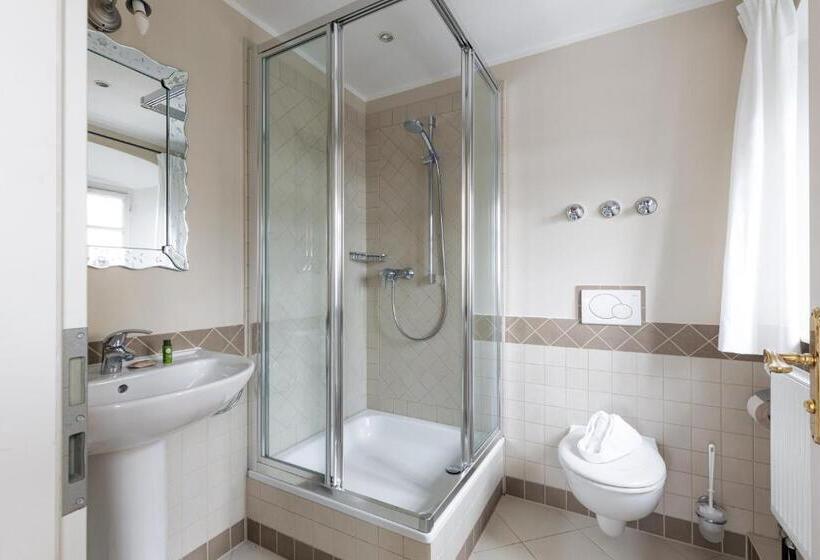 Отель Seebacher Haus