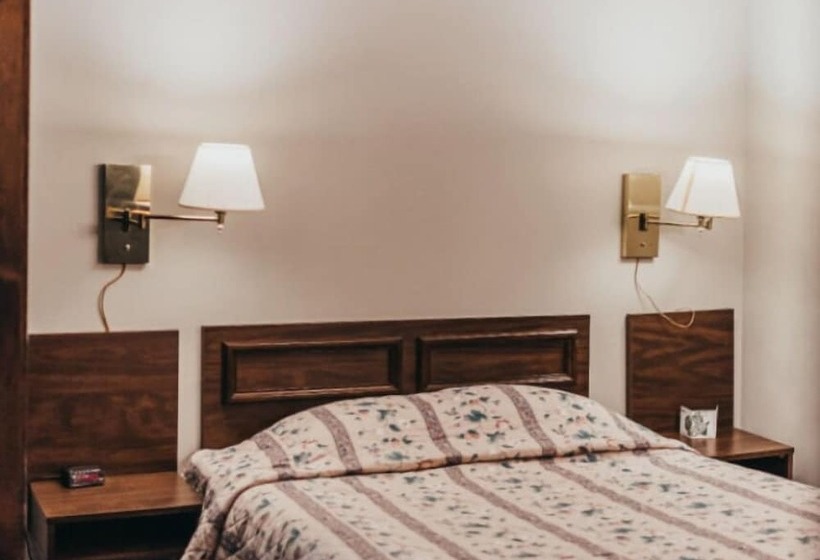 فندق Whitecap Mountains Resort