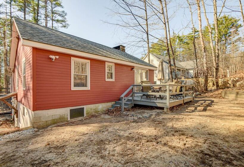 Inviting Alton Bay Home Near Lake Winnipesaukee!