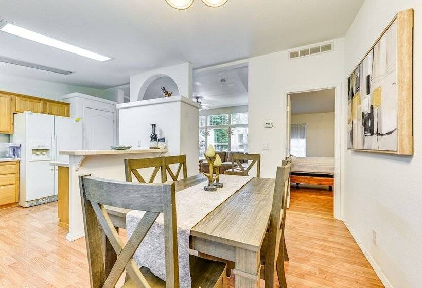 Kalispell Home W/ Patio & Grill On 4 Acres!