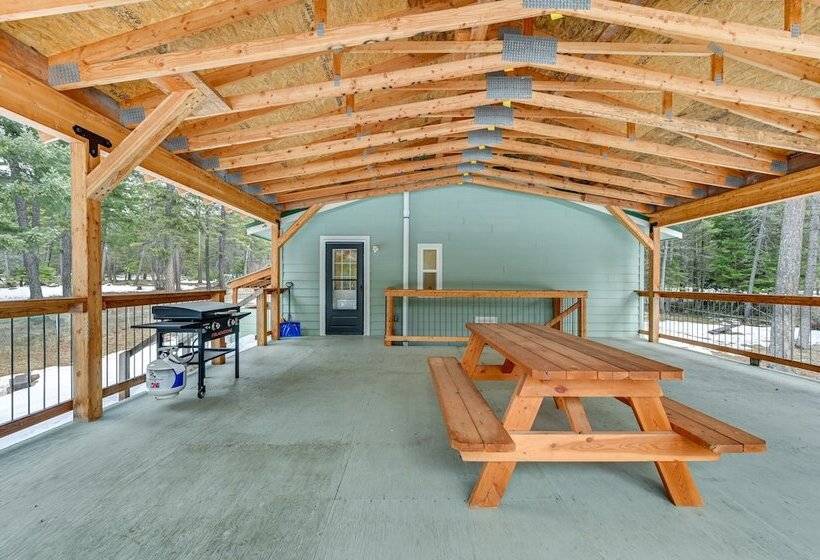 Kalispell Home W/ Patio & Grill On 4 Acres!