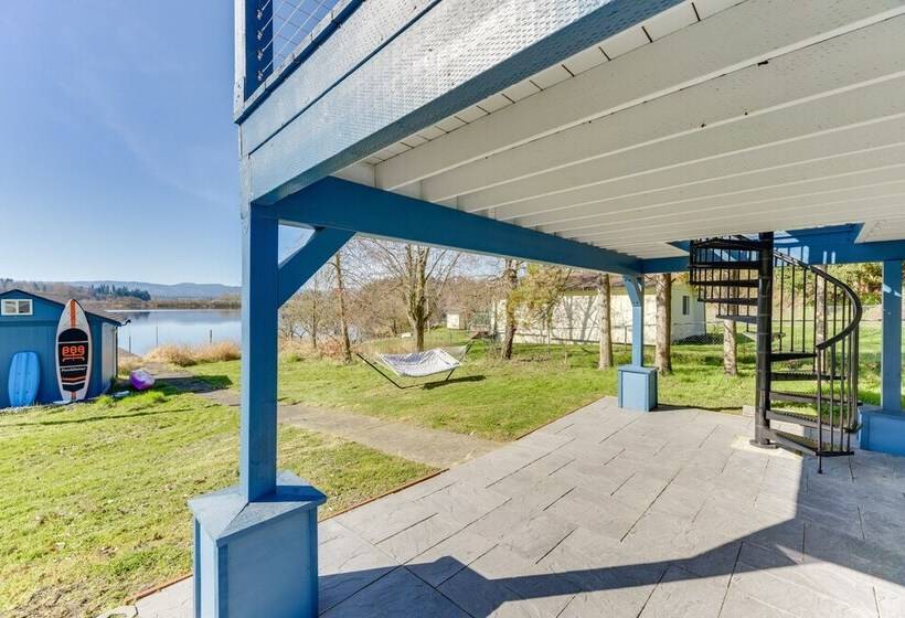 Lakefront Roy Cabin ~ 40 Mi To Mount Rainier!