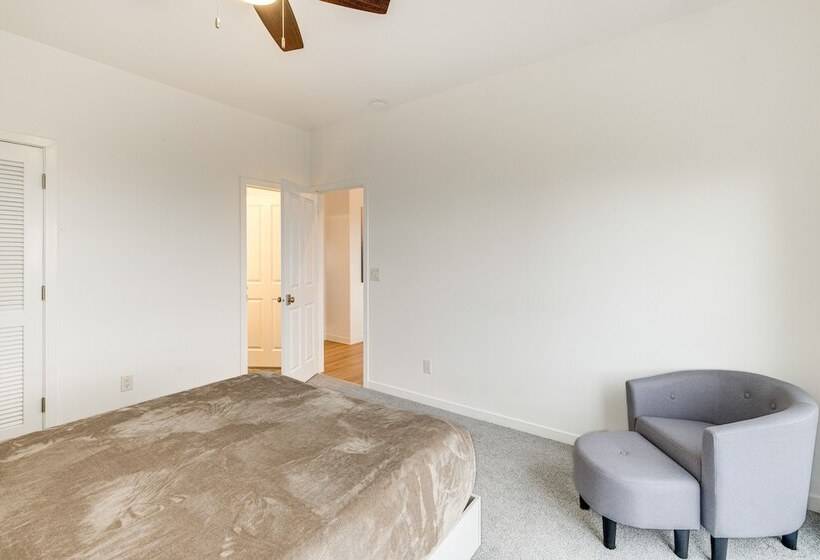 Lovely Rockaway Beach Home W/ Pacific Ocean Views!