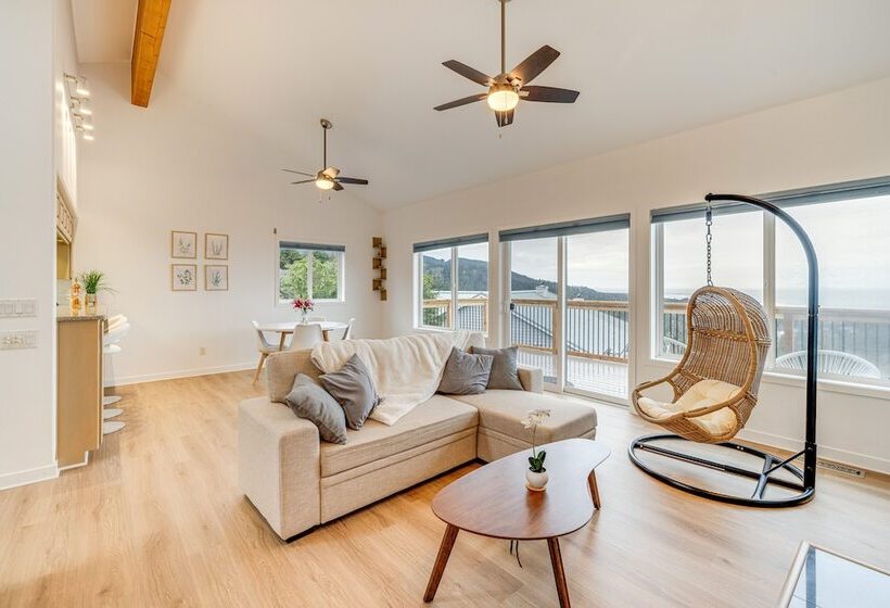 Lovely Rockaway Beach Home W/ Pacific Ocean Views!