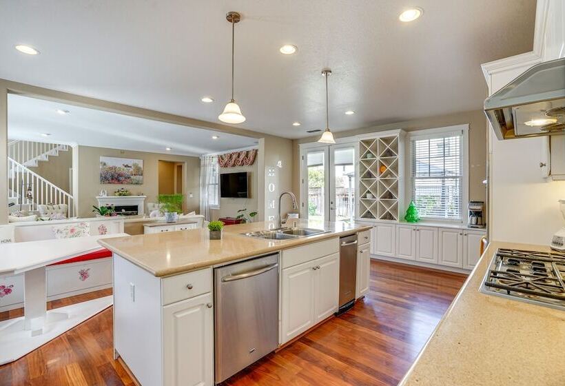 Luxe Bay View Home Near Sf, Berkley & Napa Valley