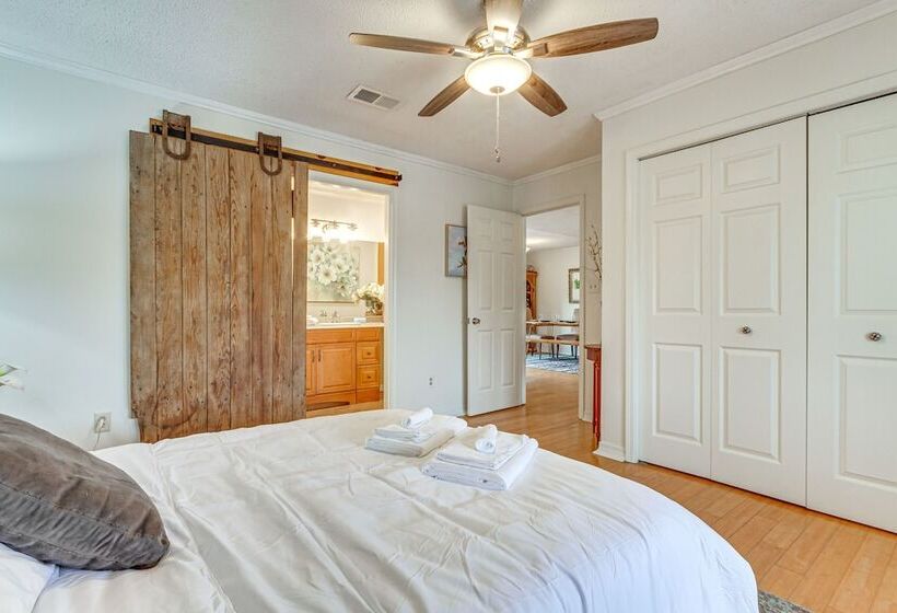 Milton Waterfront Home W/ Dock & Outdoor Kitchen!