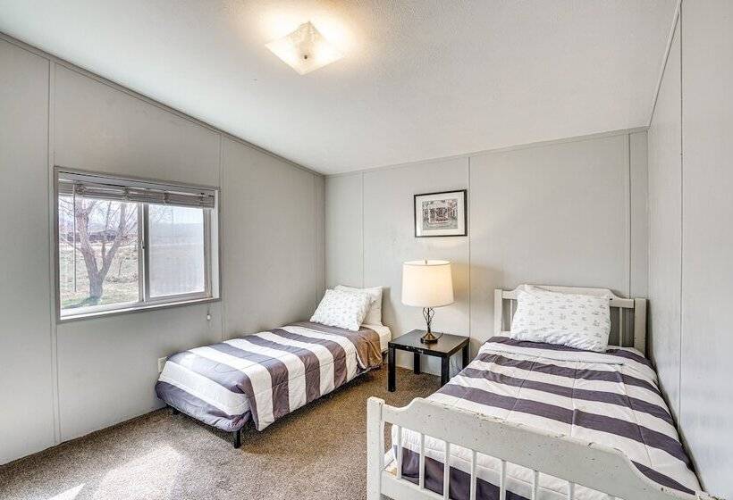 Moab Home W/ Patio Near Arches National Park!