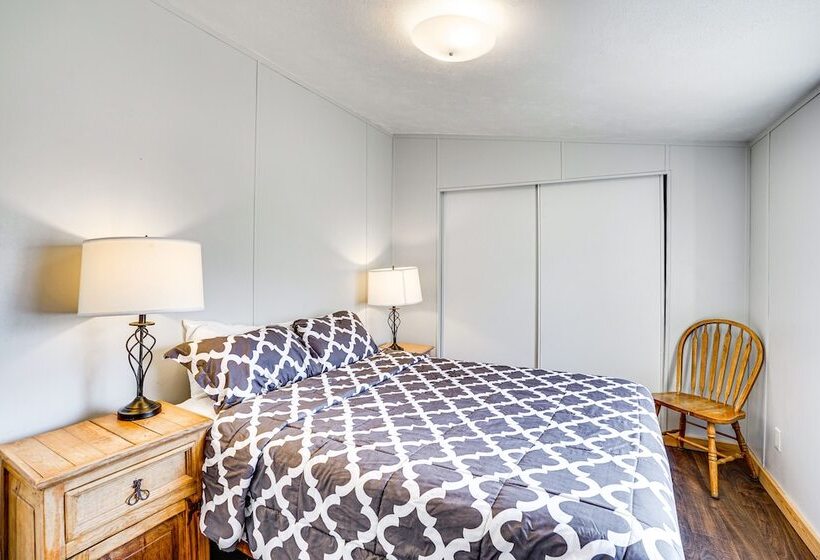 Moab Home W/ Patio Near Arches National Park!