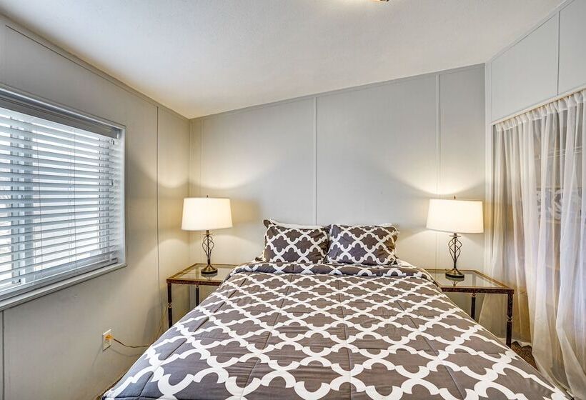 Moab Home W/ Patio Near Arches National Park!