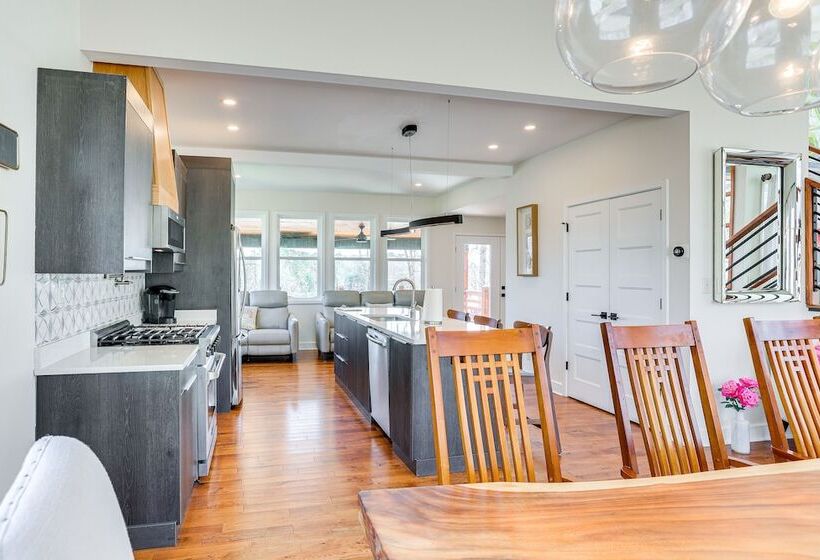 Modern Lake House Retreat W/ Deck On Pickwick Lake