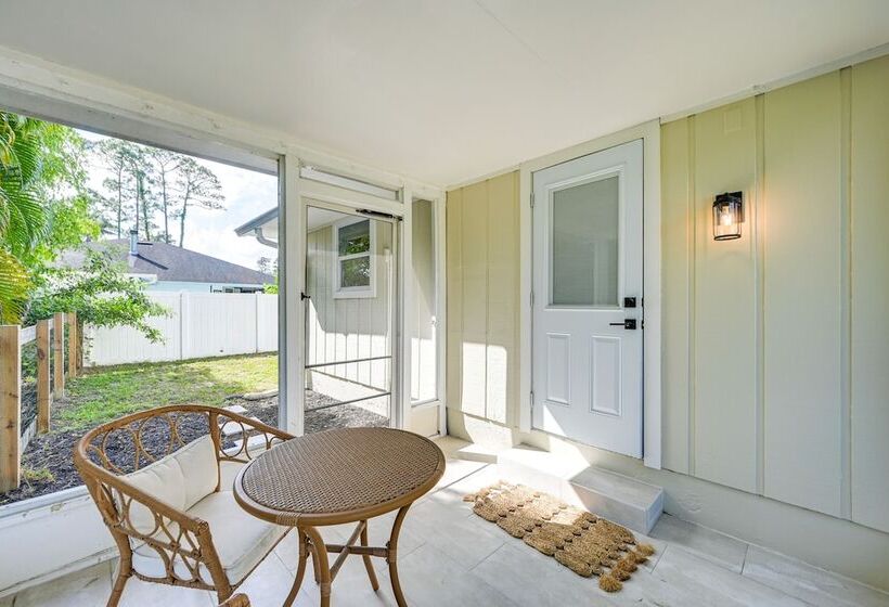 Modern Naples Duplex Home ~ 7 Mi To Beach!