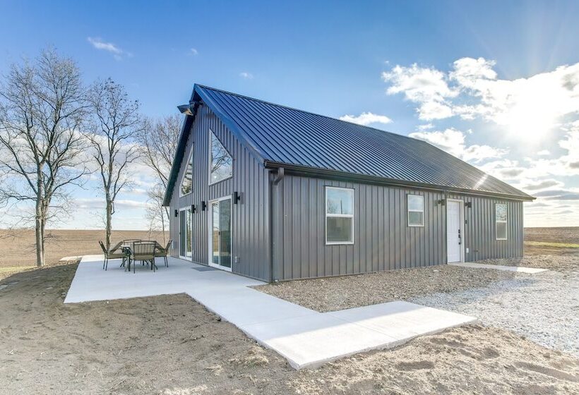 Modern Oskaloosa Cabin W/ 2 Acres & On Site Trails