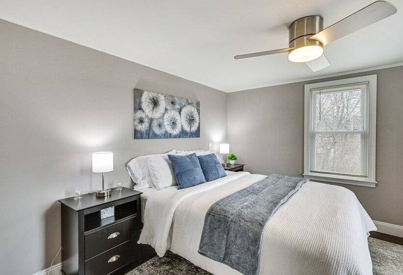 Modern Terryville Cottage W/ Deck & Lake View!