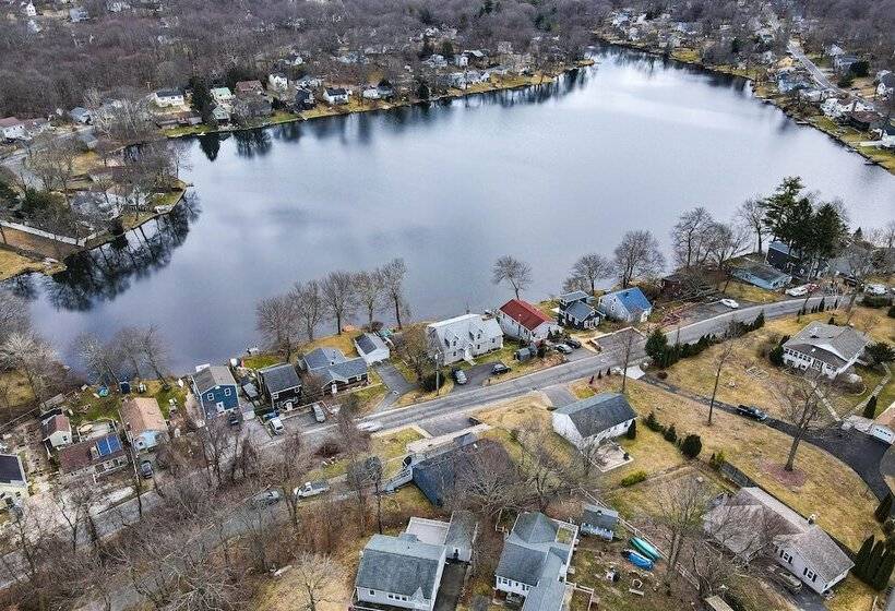 Modern Terryville Cottage W/ Deck & Lake View!