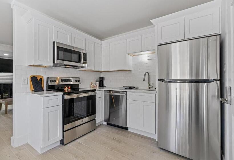 汽车旅馆  Fin S Inn