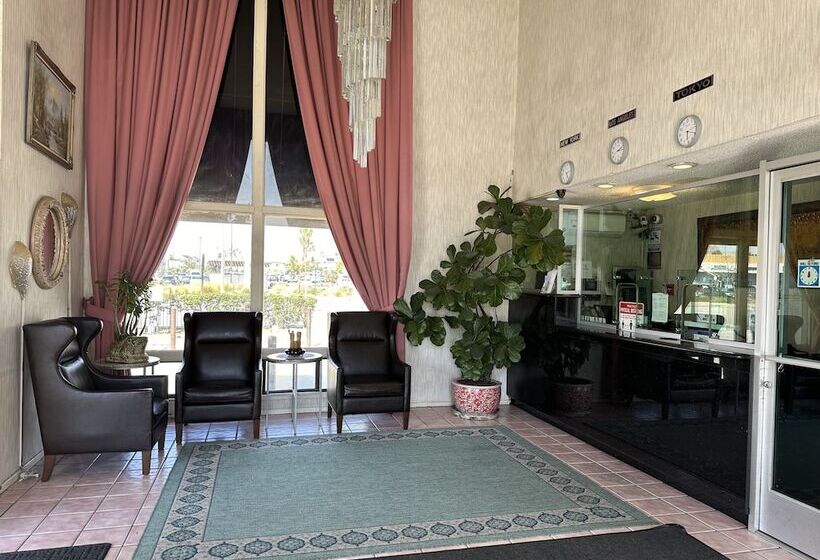 فندق على الطريق Garden Grove Inn