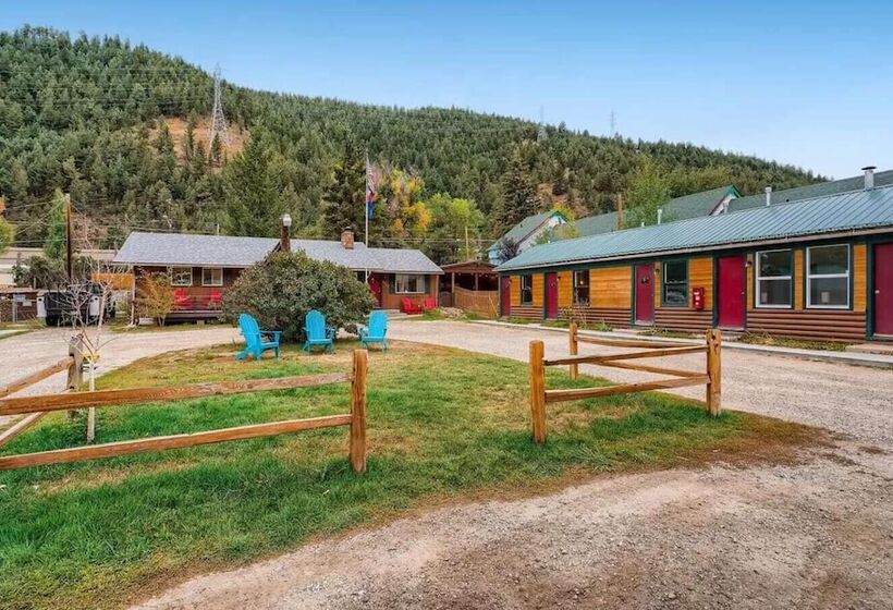 فندق على الطريق Lift Landing