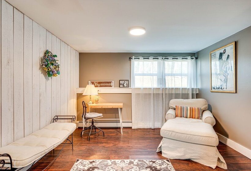 Over Andover  Retreat W/ Hot Tub: Walk To Lake!