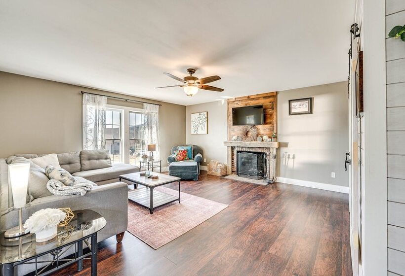 Over Andover  Retreat W/ Hot Tub: Walk To Lake!