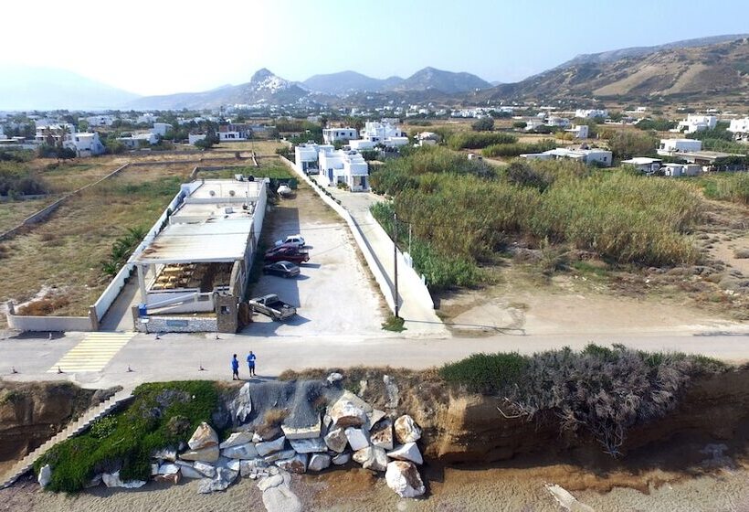 Pelagos Rooms 10m From Gyrismata Beach