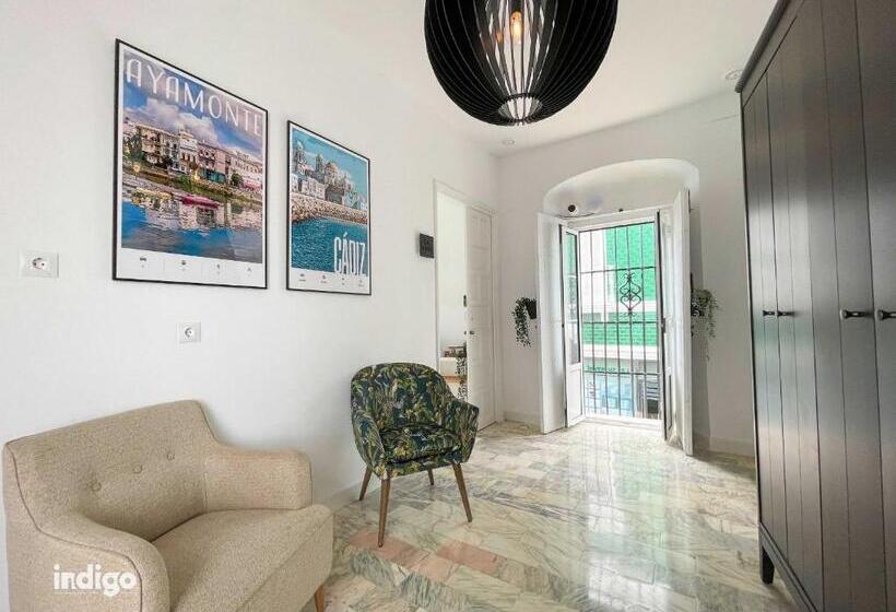 Пансион Casa Cristóbal Colón Habitaciones Con Vistas A Semana Santa Y Fiestas