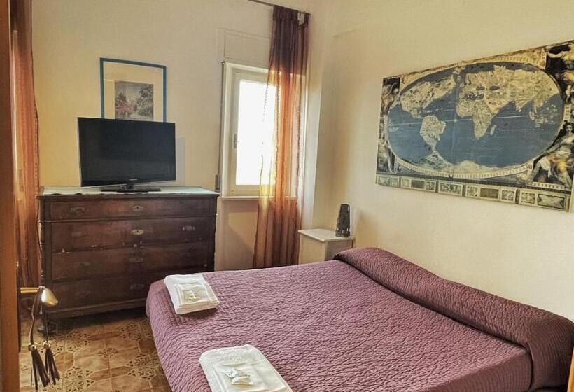 بنسيون Cleo Magnolia