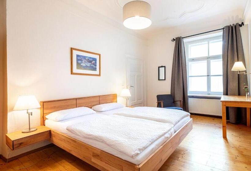 膳宿费 Goldenes Schiff