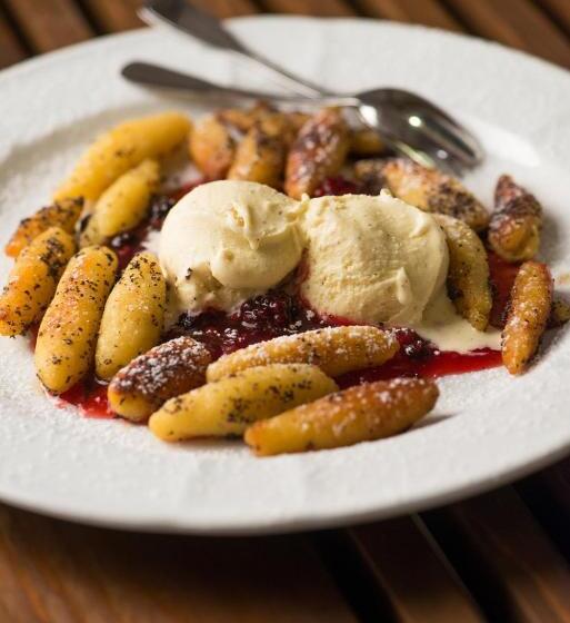 膳宿费 Goldenes Schiff