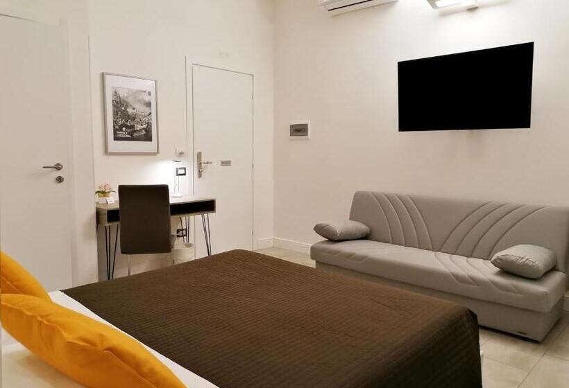 پانسیون Inn Rhome S Pietro Suites