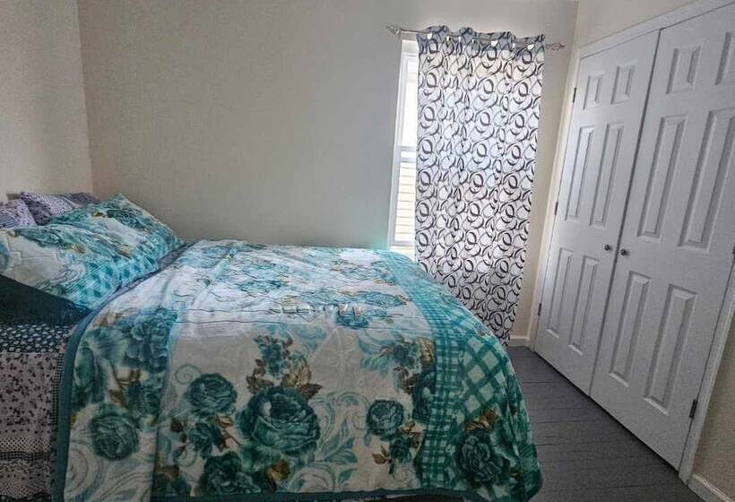 Пансион Room G Divine Villa And Resorts