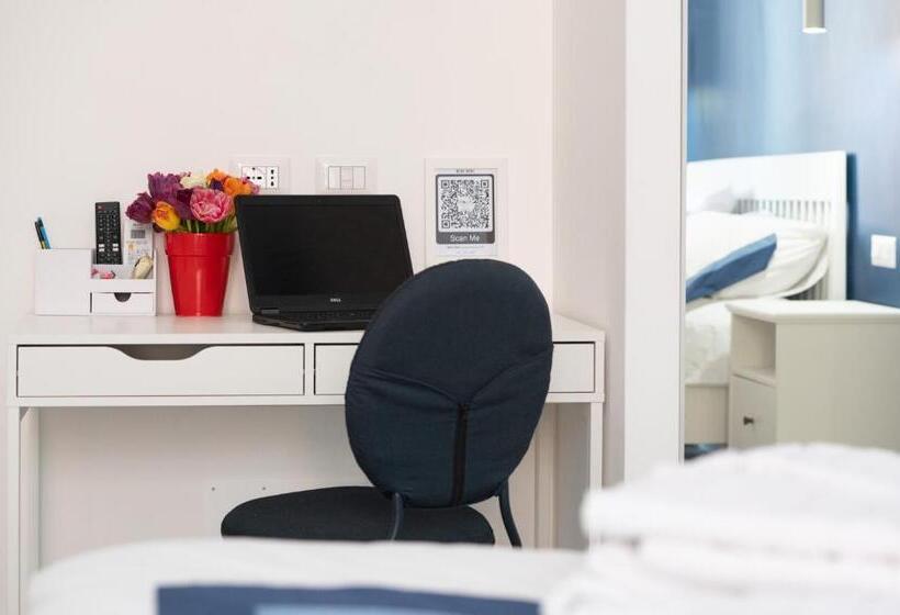 פנסיון Veniero37 Guest House