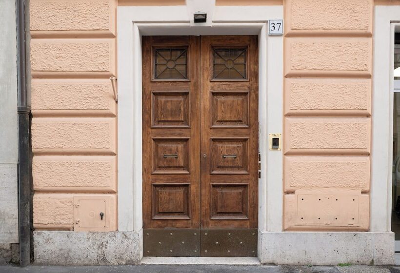 פנסיון Veniero37 Guest House