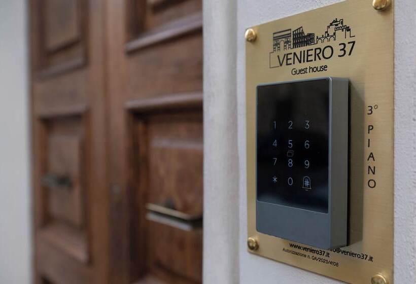 פנסיון Veniero37 Guest House