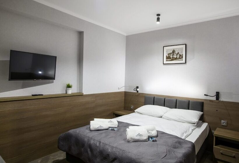 פנסיון Willa Marcel Park