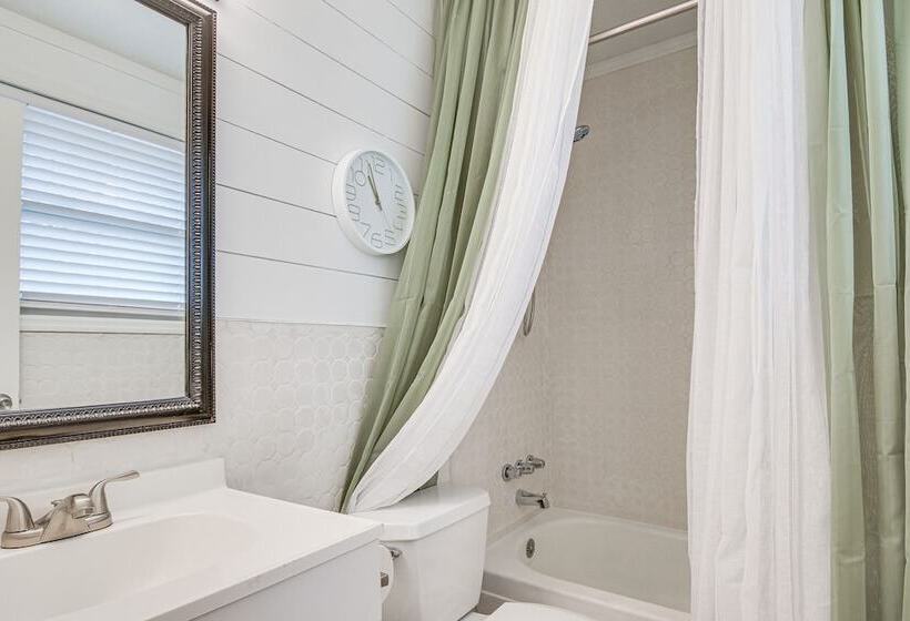 Pet Friendly Augusta Home Near Golf & Downtown!