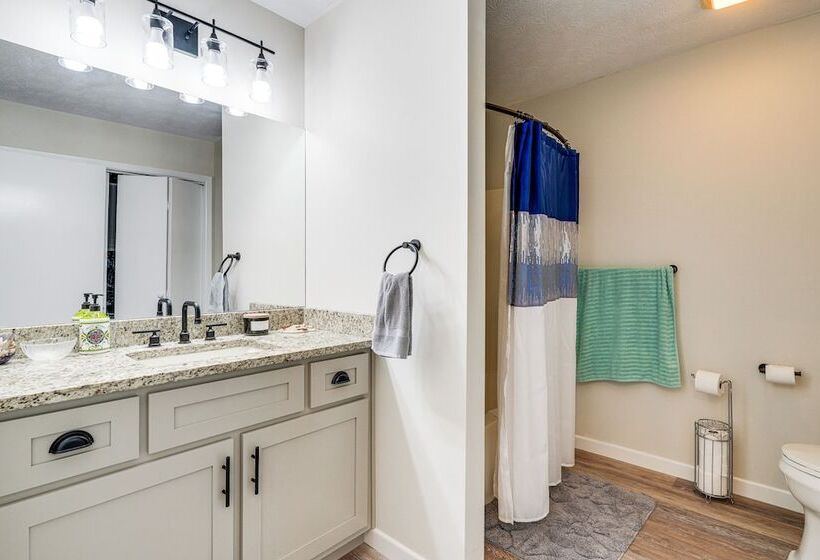 Pet Friendly Countryside Haven Near Cherokee Lake!