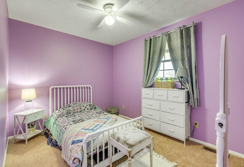 Furnished Deck & Fire Pit: Greeneville Home!