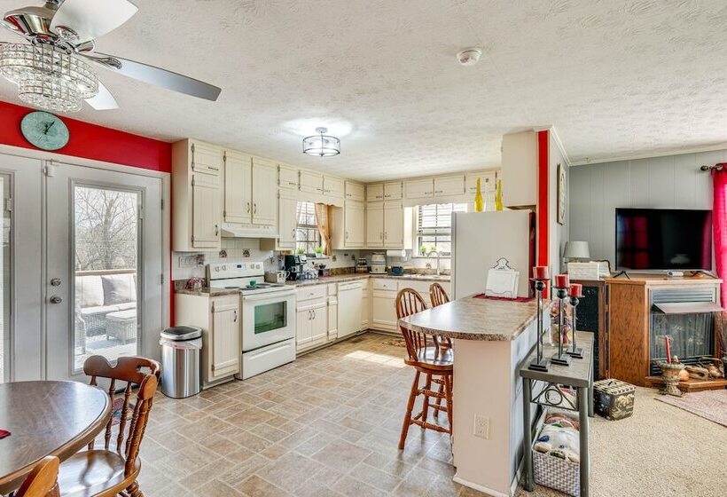 Furnished Deck & Fire Pit: Greeneville Home!